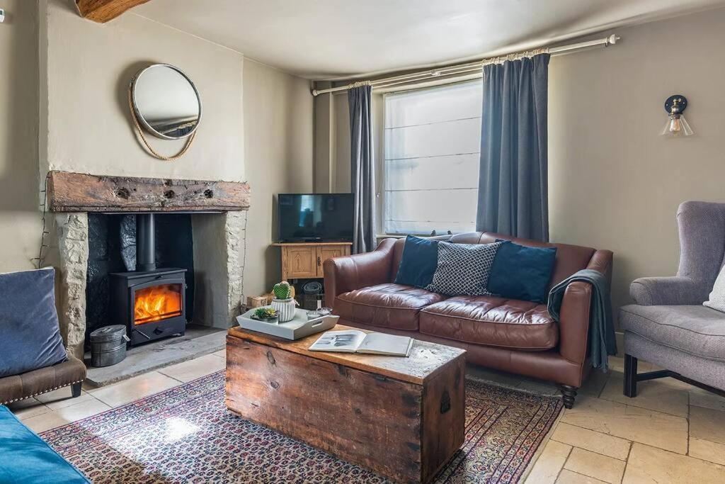 Granby Cottage, Peak District National Park ไทดส์เวลล์ ภายนอก รูปภาพ